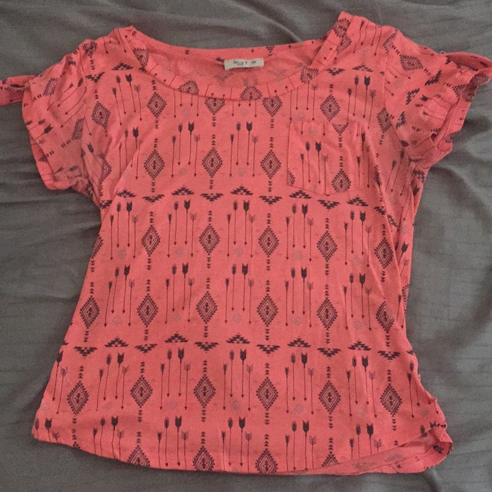 t-shirt.